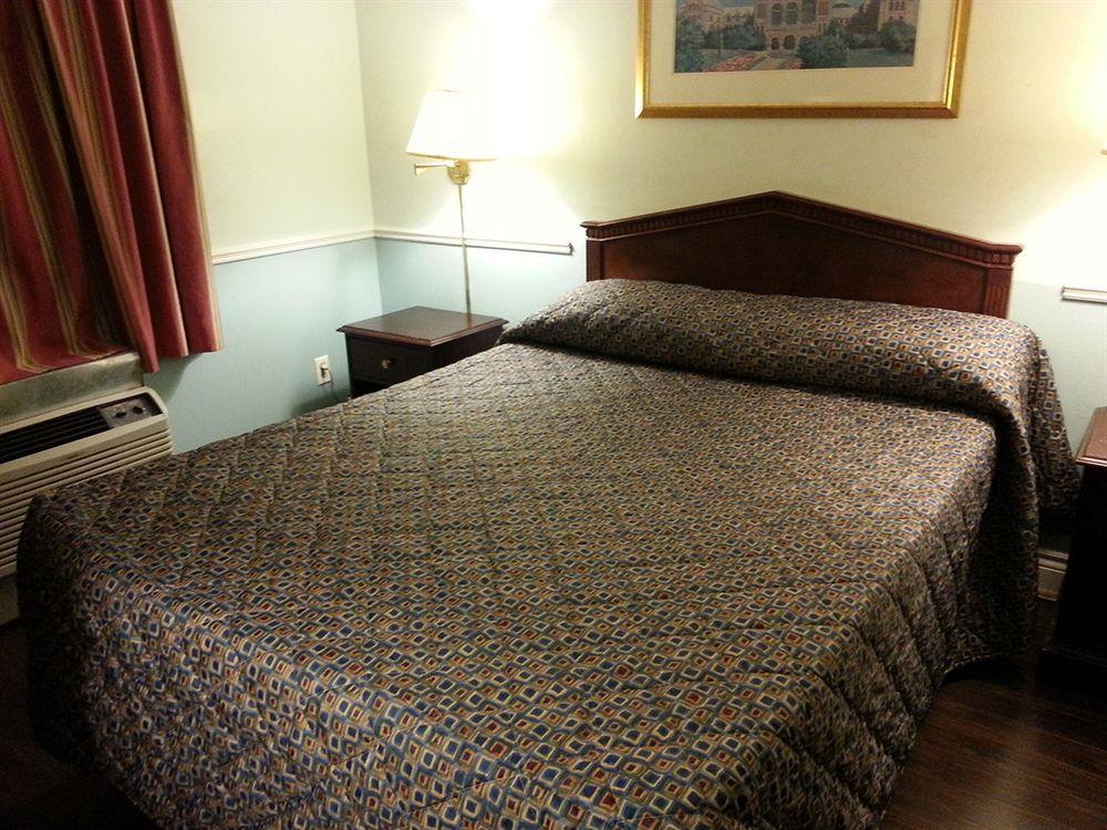 Queensway Motel Toronto Eksteriør bilde